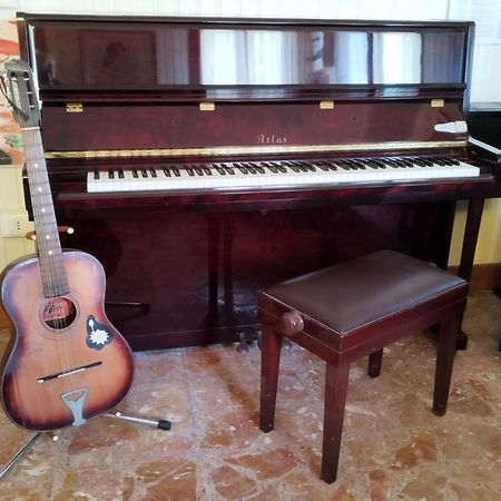 شقة Casa Degli Artisti بورانو المظهر الخارجي الصورة